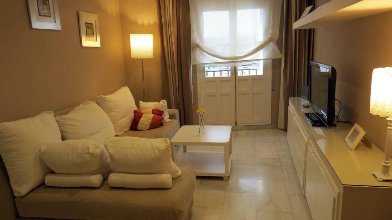 Апартаменты Apartamento Parque Plaza De Colon Кордова Экстерьер фото